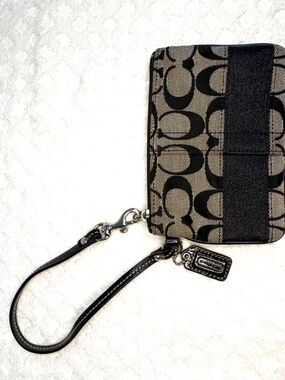 Coach Signature Monogram ID Wristlet Wallet | Brown & Black Canvas Card Holder